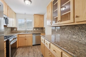 Katherine St-S3112-013.jpg