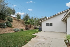 Katherine St-S3112-030.jpg