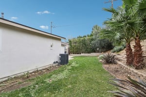 Katherine St-S3112-031.jpg