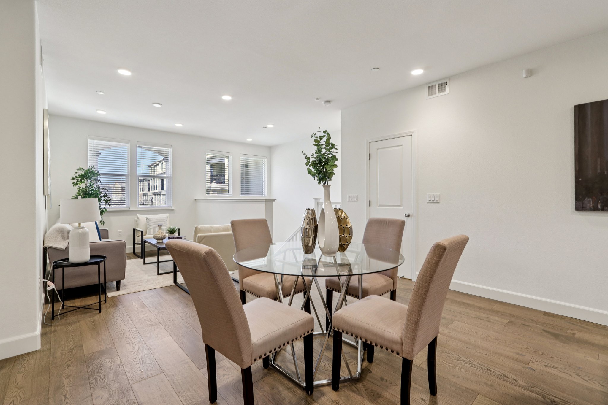 Pandorea Terrace-S0703-011.jpg