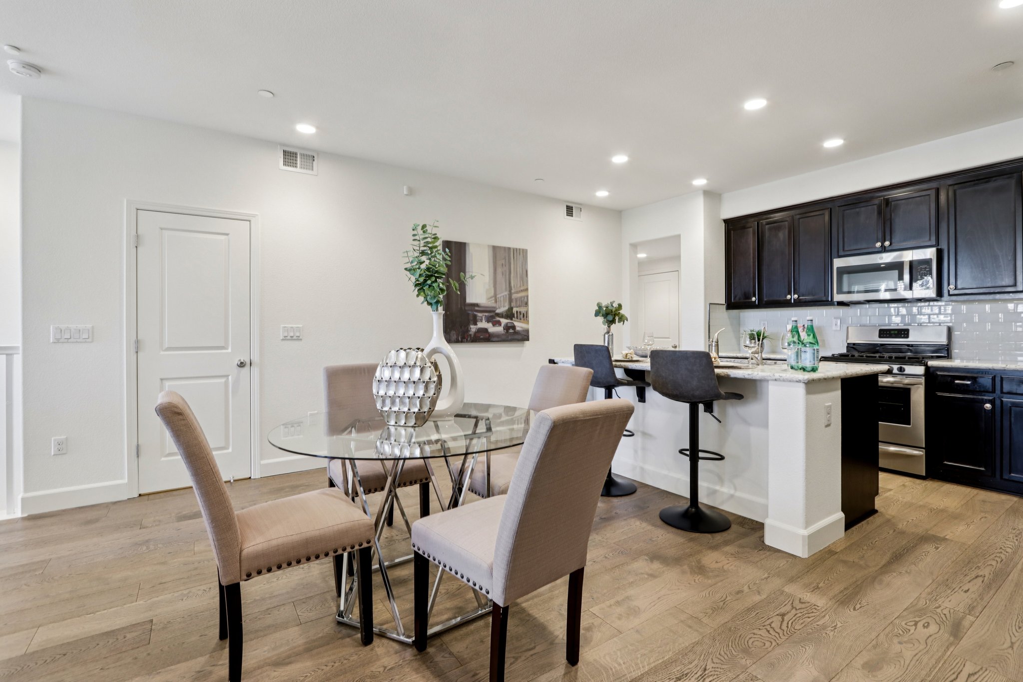 Pandorea Terrace-S0703-015.jpg