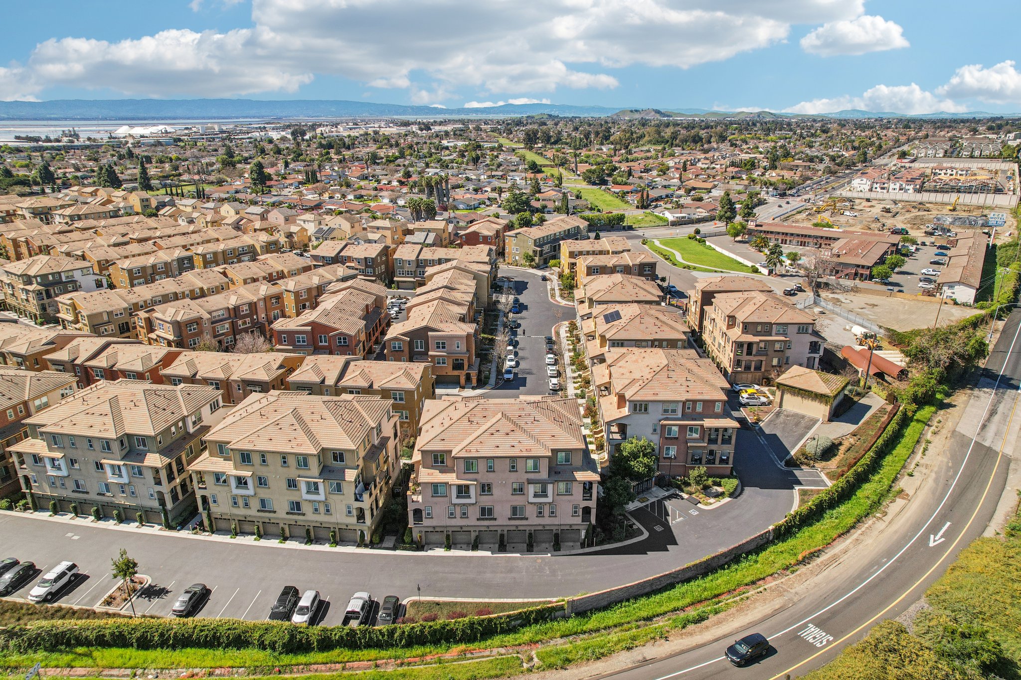 Pandorea Terrace-S0703-049.jpg