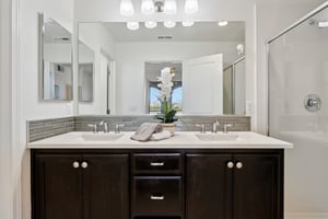 Pandorea Terrace-S0703-032.jpg