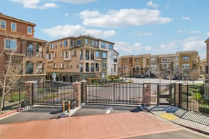 Pandorea Terrace-S0703-041.jpg