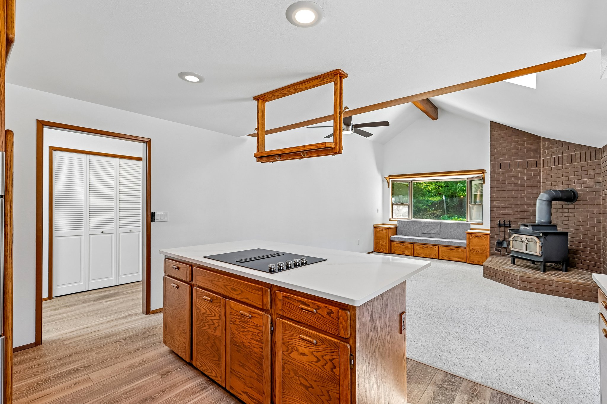 101st St SW-S1807-023.jpg