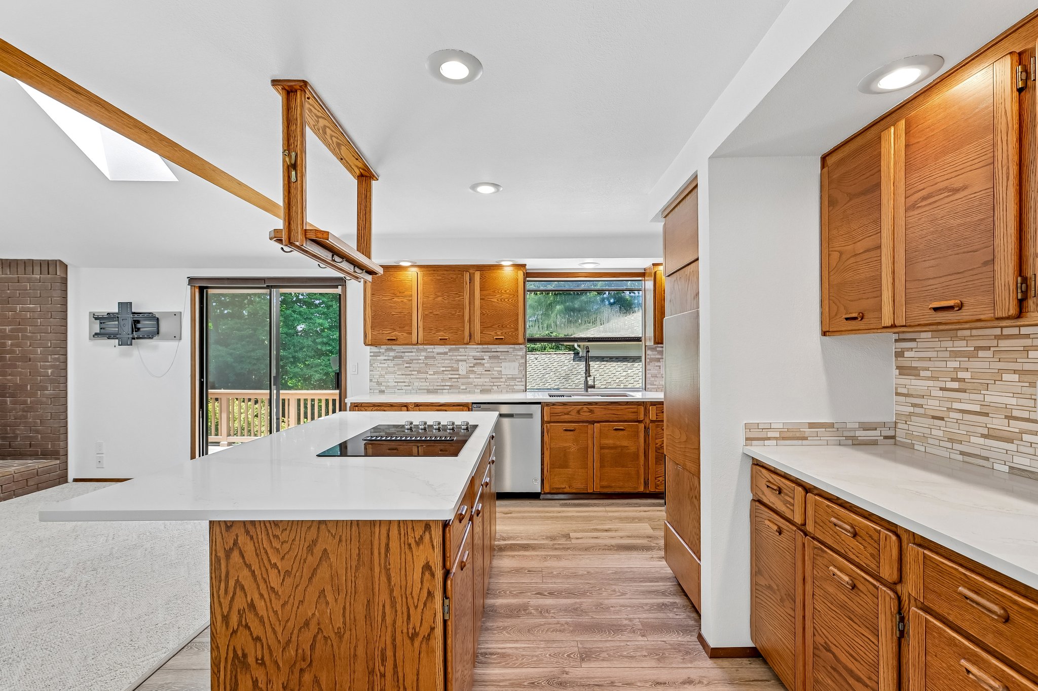 101st St SW-S1807-024.jpg