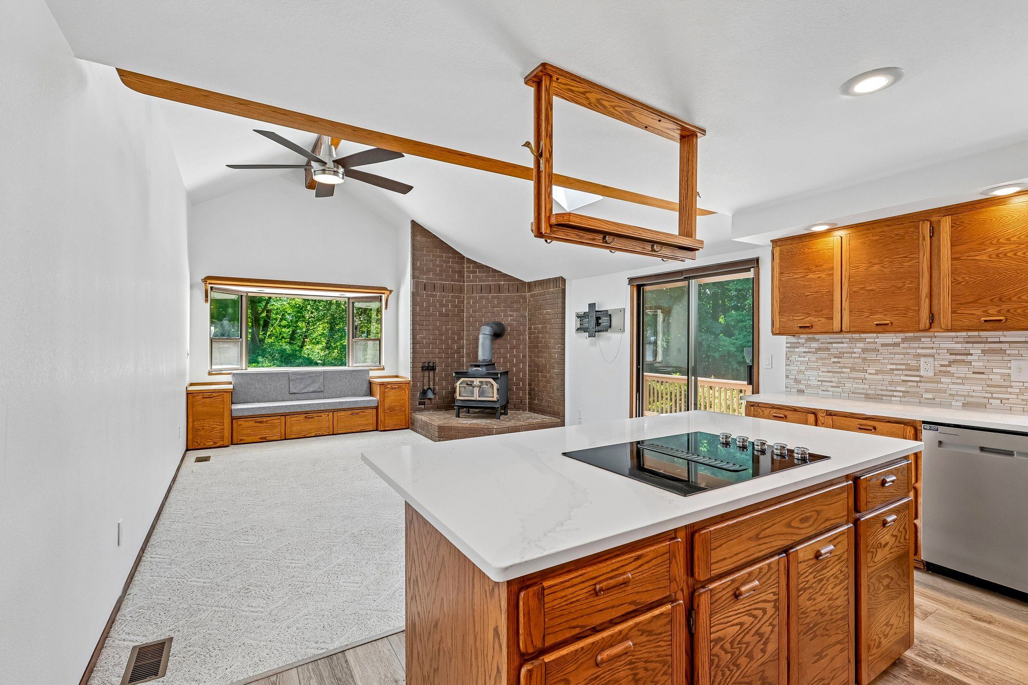 101st St SW-S1807-025.jpg