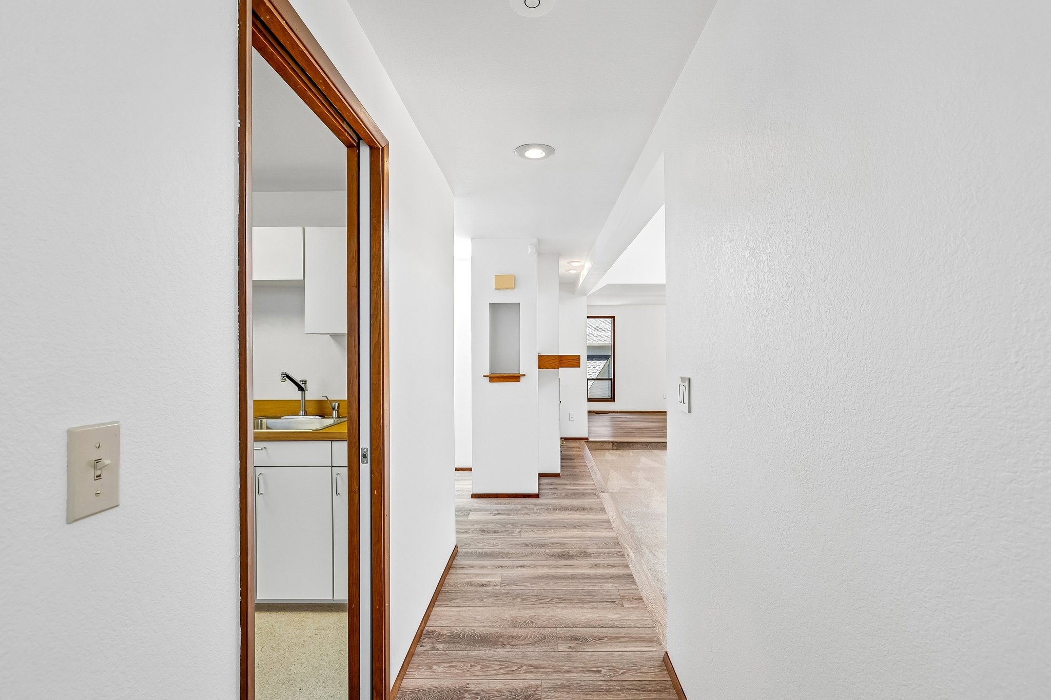 101st St SW-S1807-028.jpg