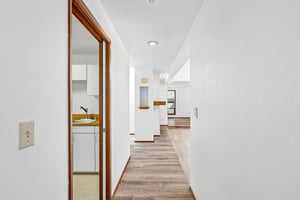 101st St SW-S1807-028.jpg