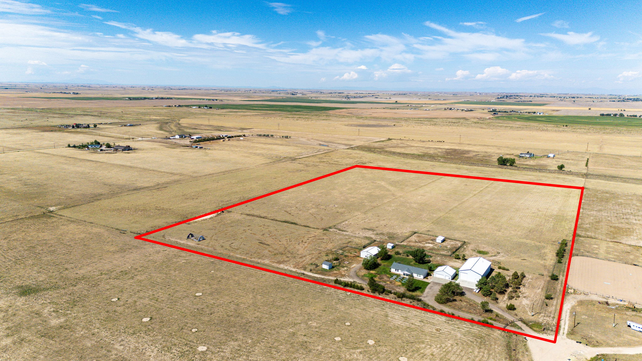 Property Lines are Approximate and not a survey