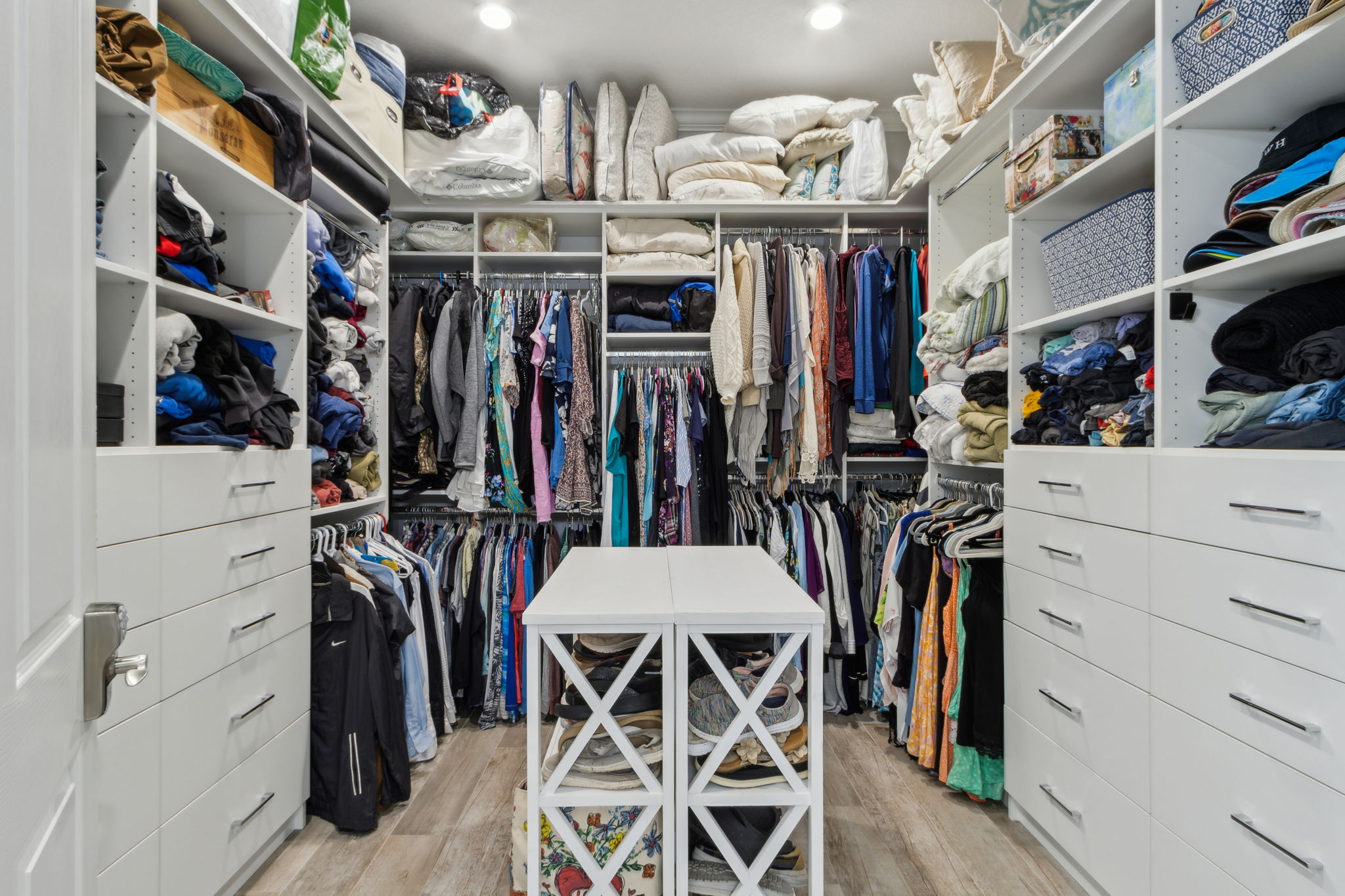 Primary Bedroom Closet
