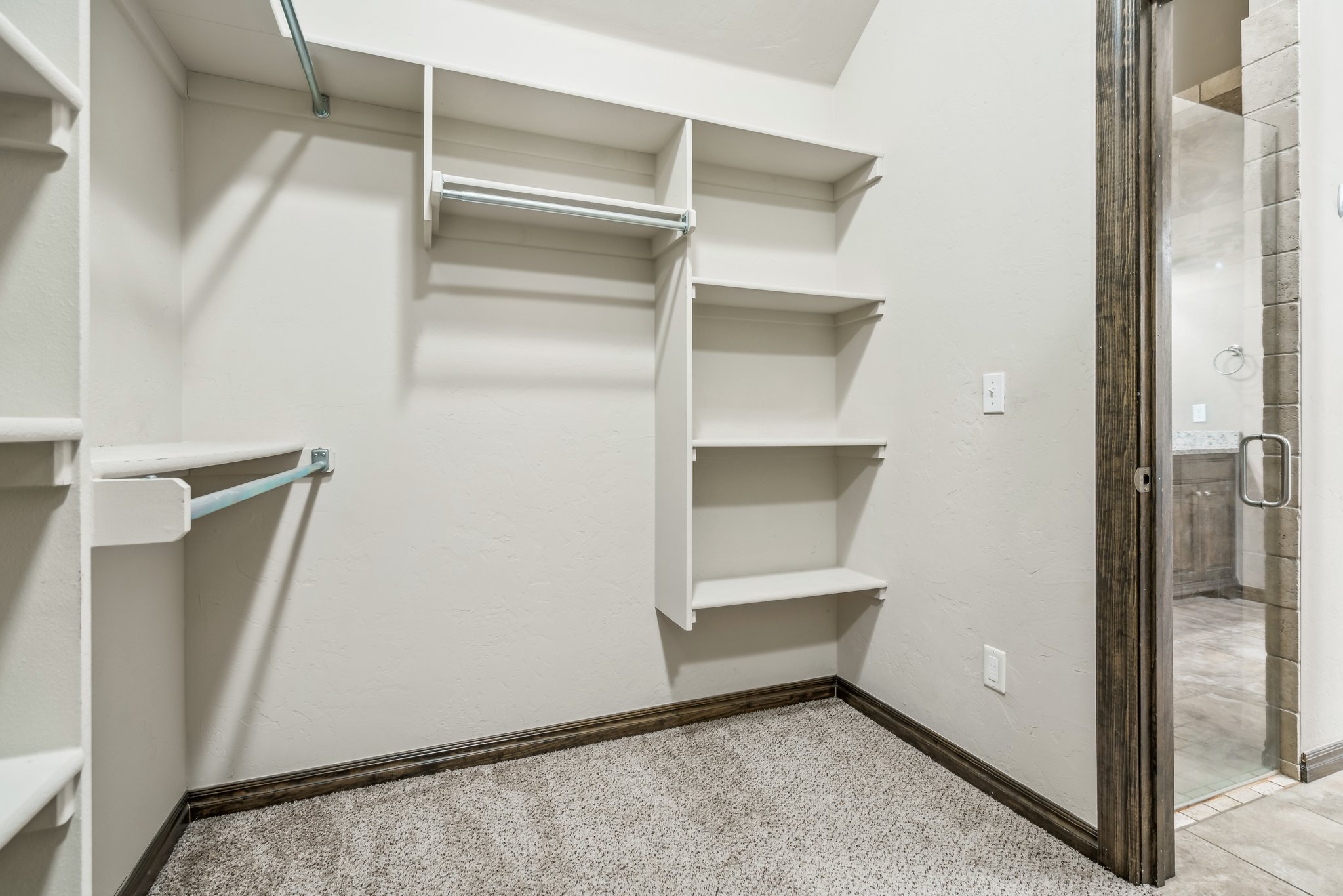 5609 Sanderling Rd_028.jpg