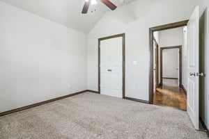 5609 Sanderling Rd_030.jpg