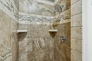 5609 Sanderling Rd_039.jpg