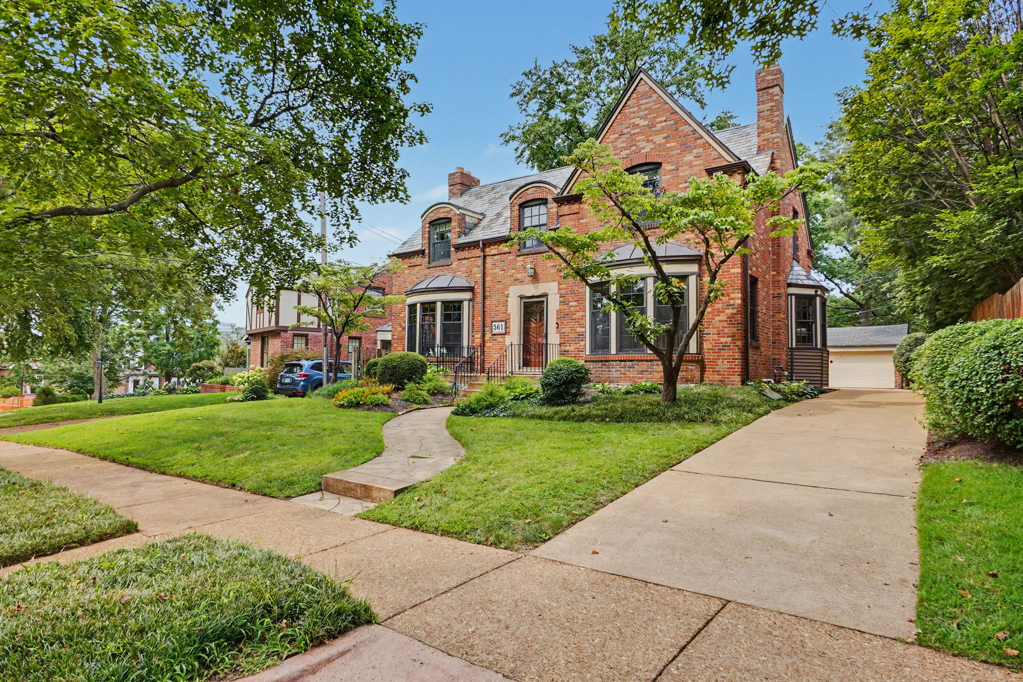 561 Bedford Ave, University City, MO 63130, USA Photo 11