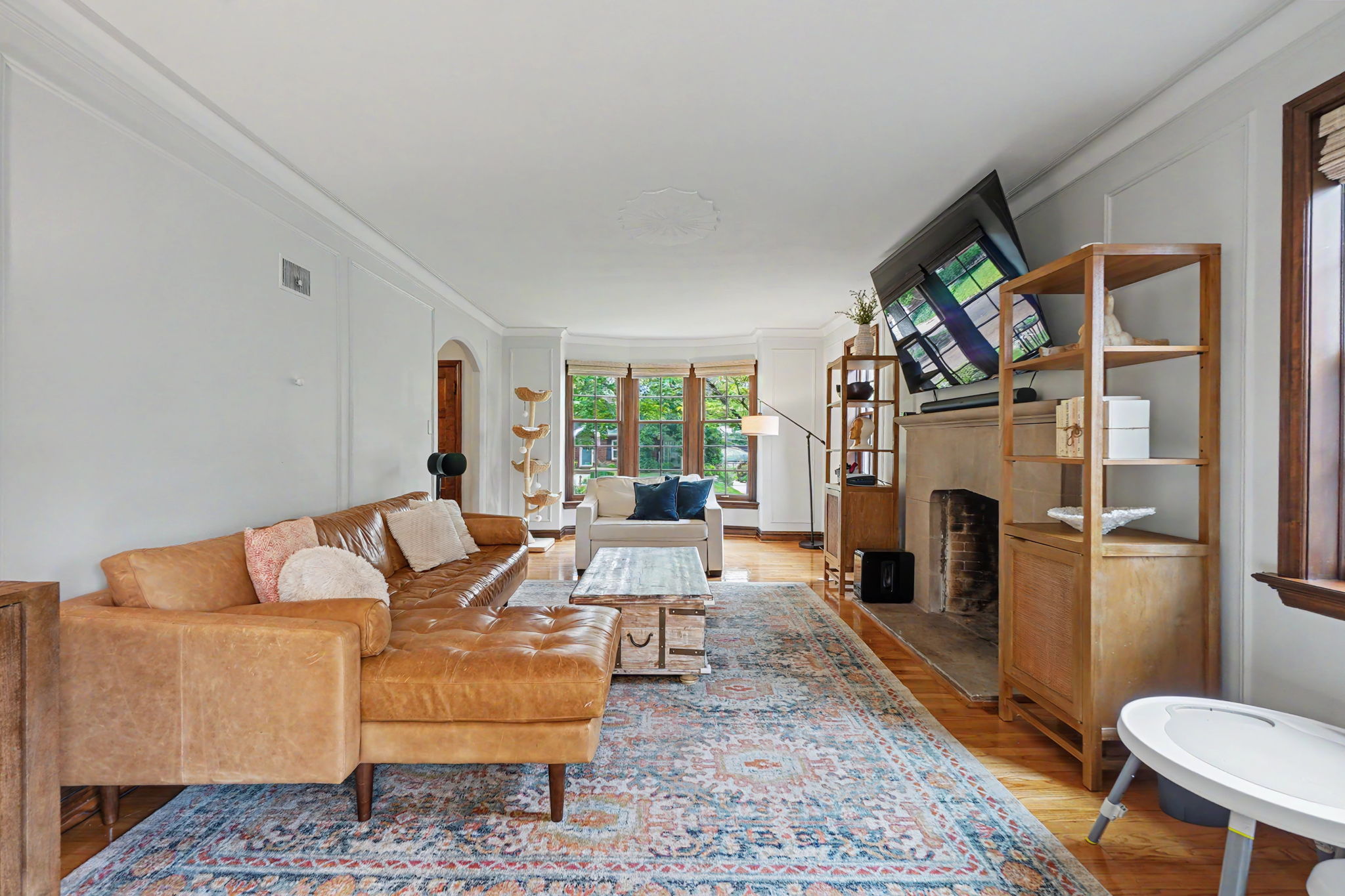 561 Bedford Ave, University City, MO 63130, USA Photo 17