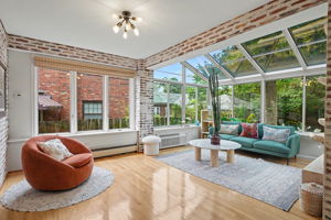 561 Bedford Ave, University City, MO 63130, USA Photo 26
