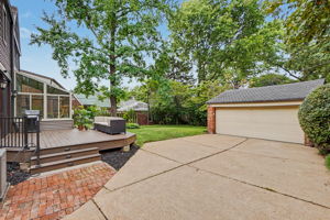 561 Bedford Ave, University City, MO 63130, USA Photo 45