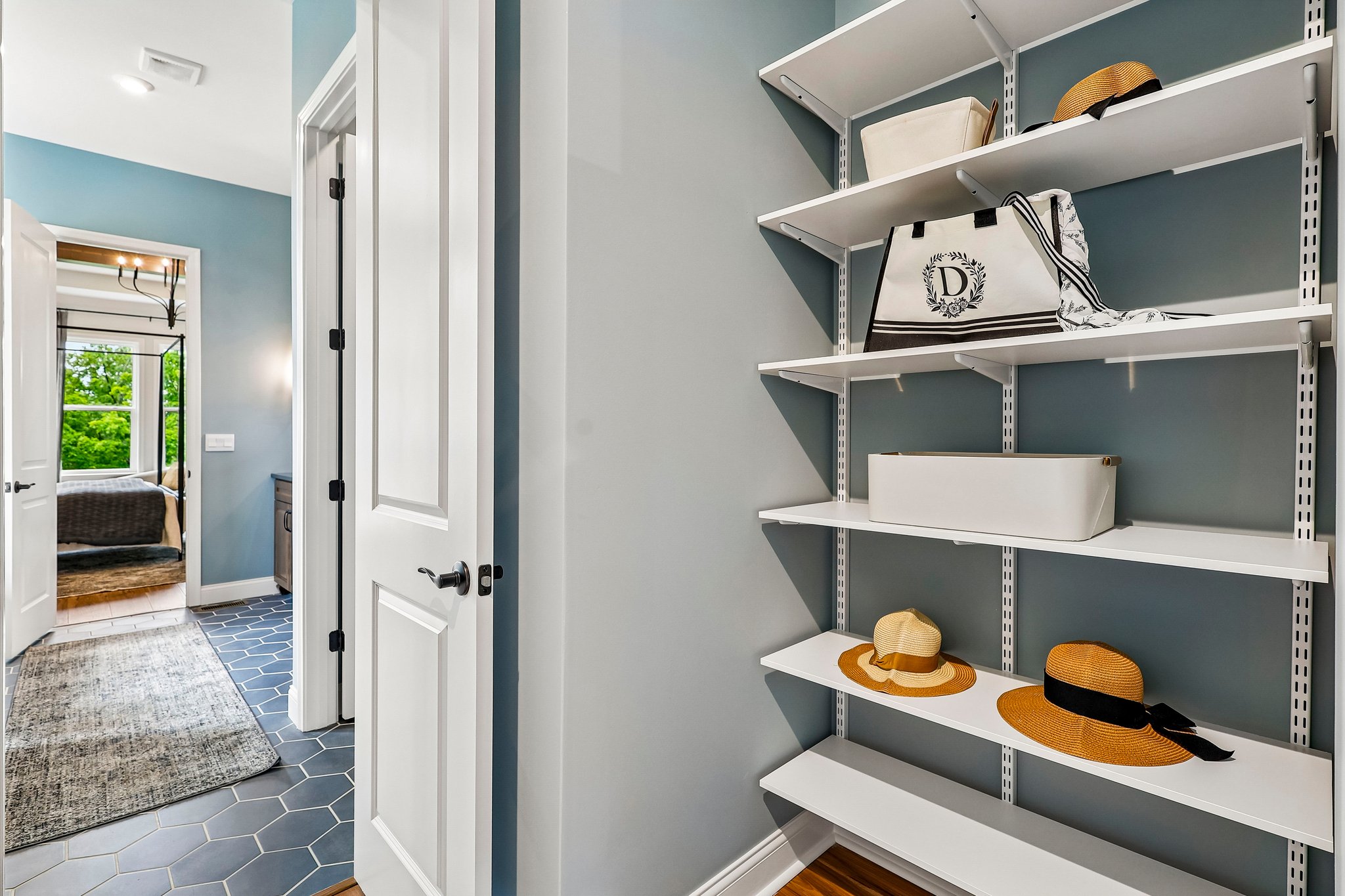 BLUESTEM DR-S0206-057.jpg