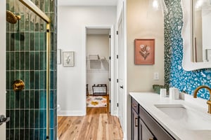 BLUESTEM DR-S0206-065.jpg