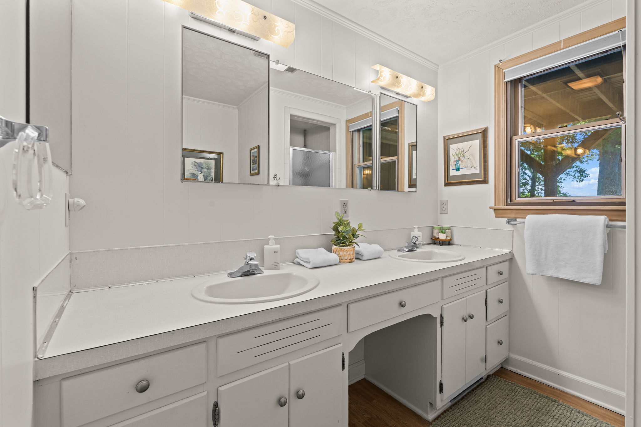 Downstairs Bathroom