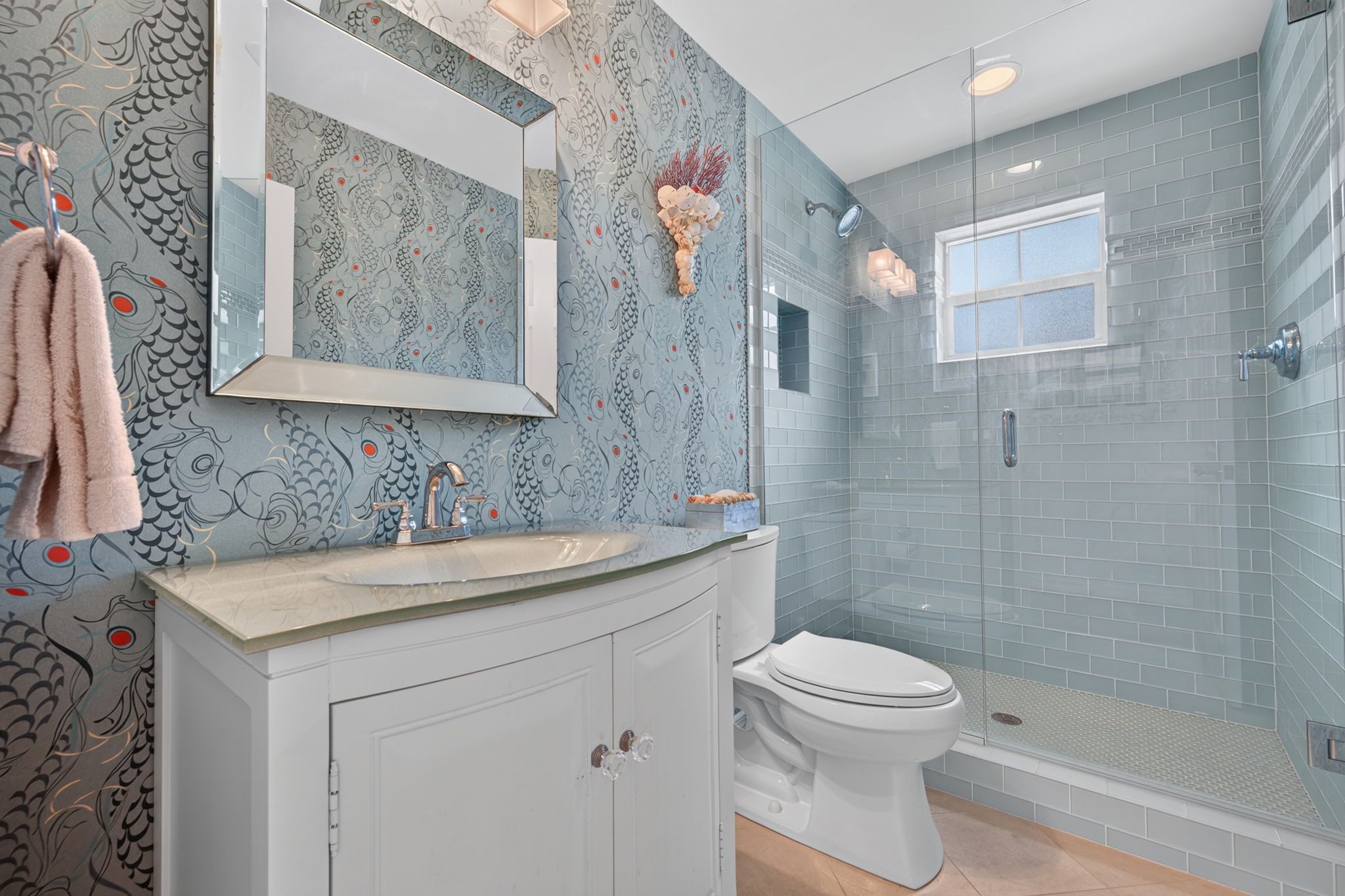 Guest Bathroom 3