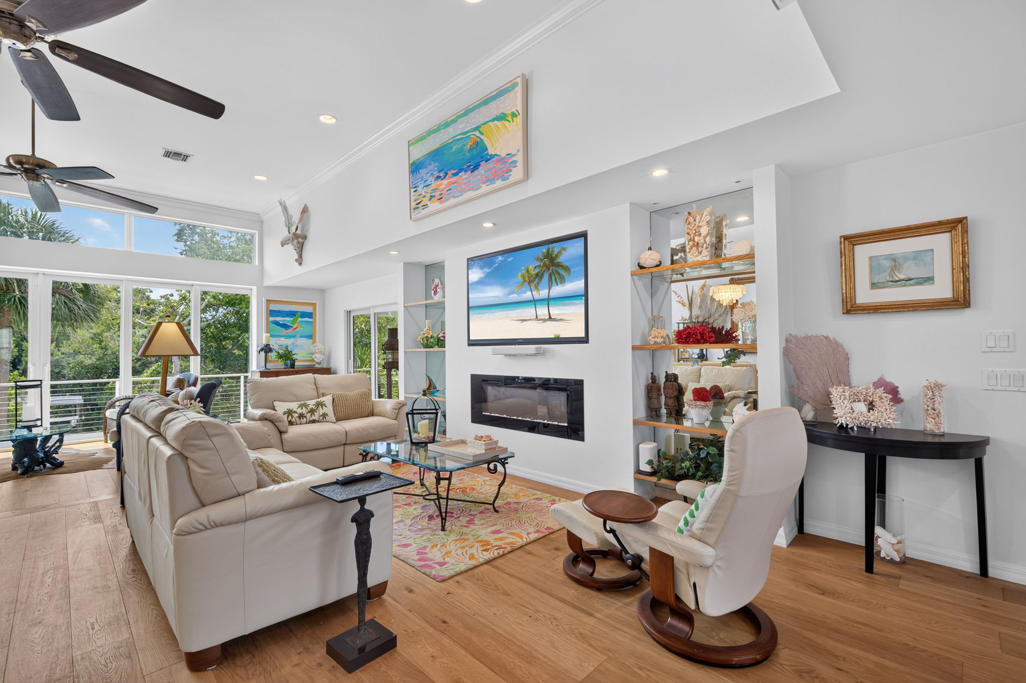 Living Room 1 of 5
