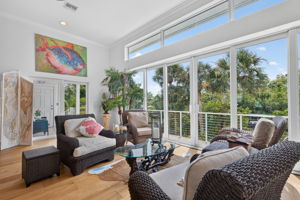 Family Room 3 of 4