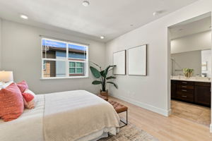 023_F8_561 San Pasqual Ter apt 4
