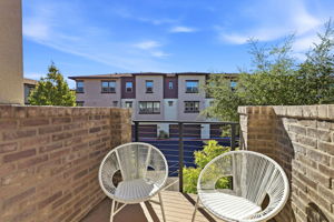 036_F8_561 San Pasqual Ter apt 4
