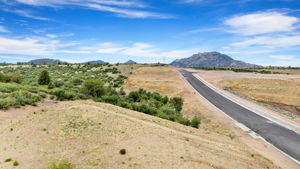 Lot Photo (1)