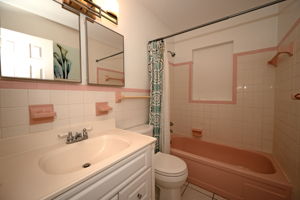 Bathroom2