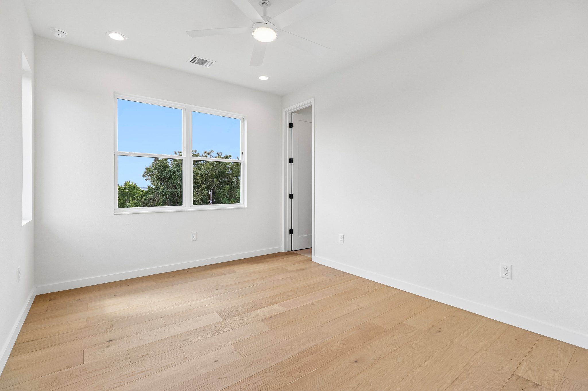 Hudson St 1-S3009-028.jpg