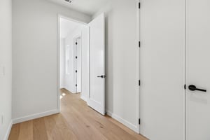 Hudson St 1-S3009-032.jpg