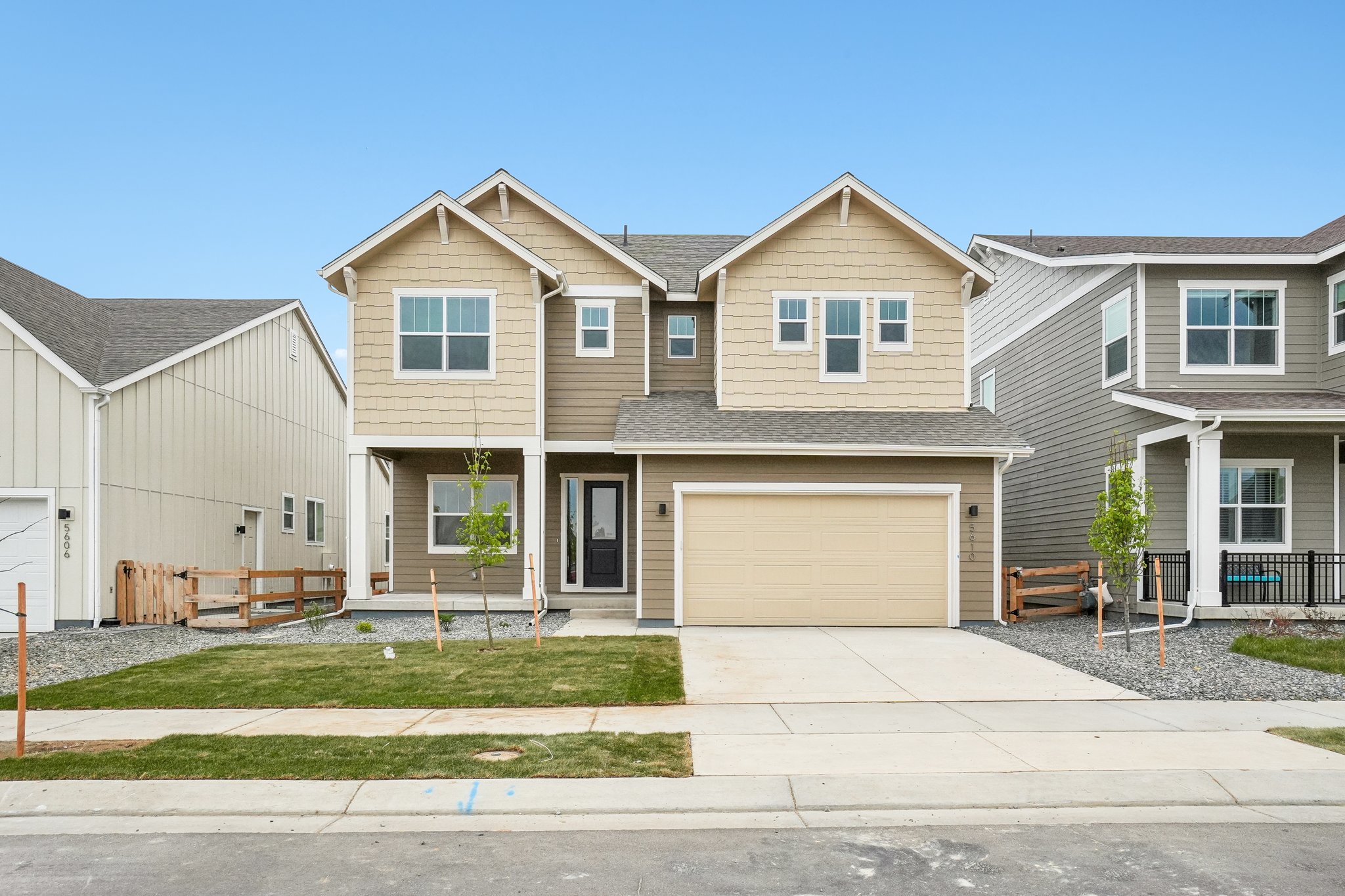W 142nd Ave-S2604-002.jpg