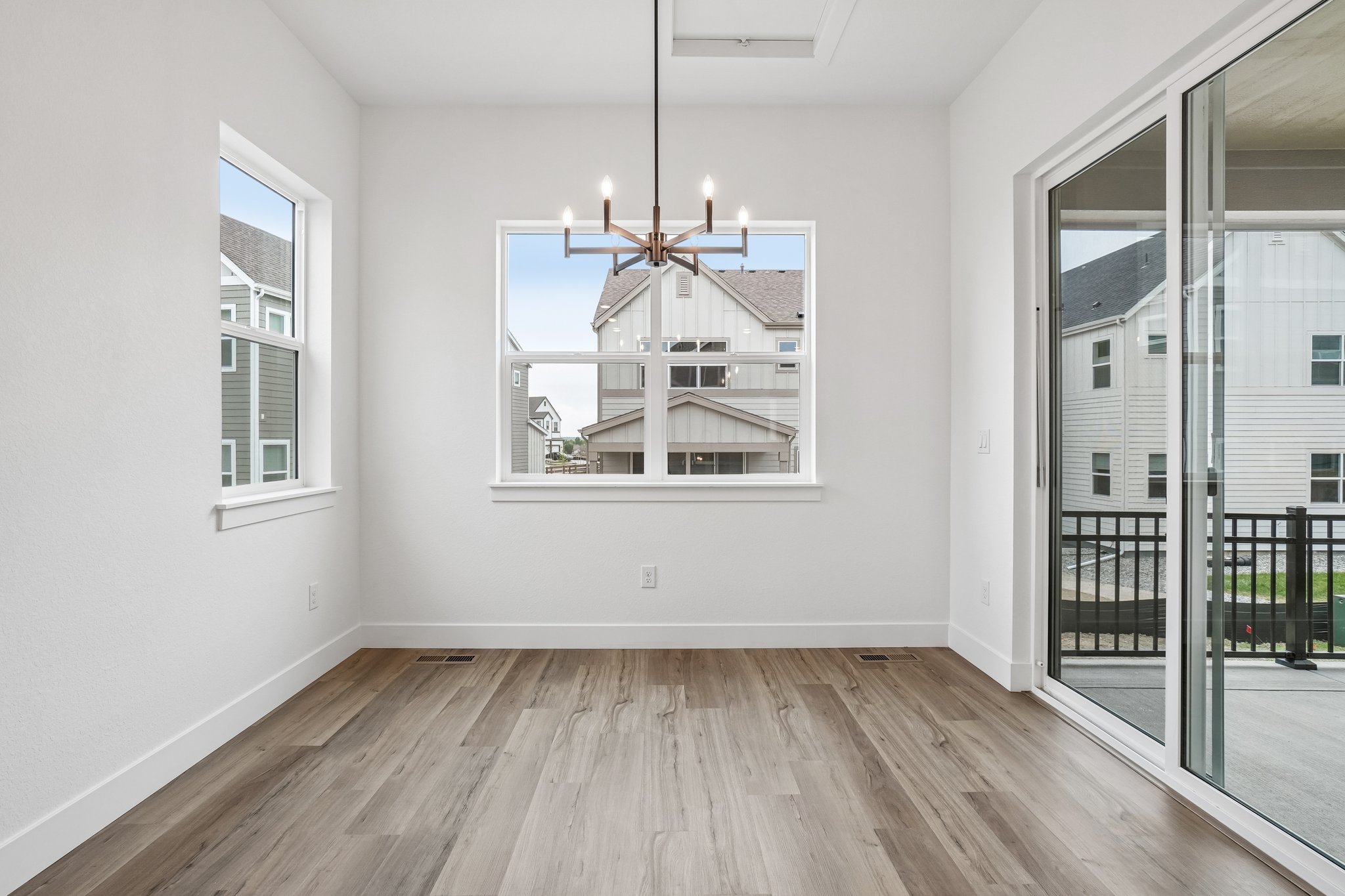 W 142nd Ave-S2604-008.jpg