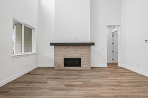 W 142nd Ave-S2604-006.jpg