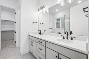 W 142nd Ave-S2604-022.jpg