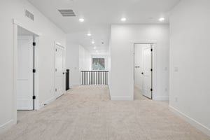 W 142nd Ave-S2604-029.jpg