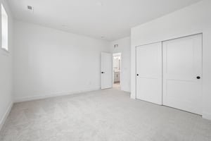W 142nd Ave-S2604-032.jpg