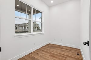 W 142nd Ave-S2604-035.jpg