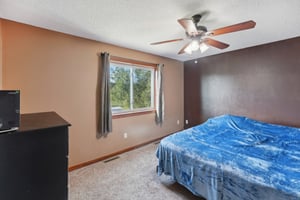 Loon Dr-020.jpg