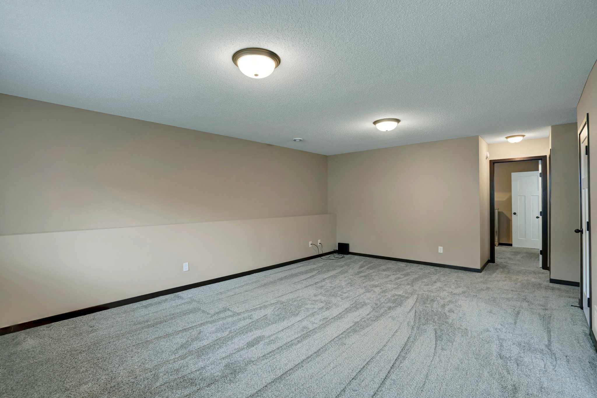 5612 Adair Ave N, Minneapolis, MN 55429, USA Photo 39
