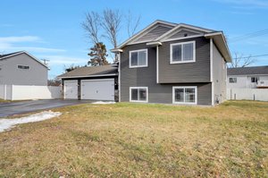 5612 Adair Ave N, Minneapolis, MN 55429, USA Photo 4