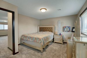 5612 Adair Ave N, Minneapolis, MN 55429, USA Photo 21