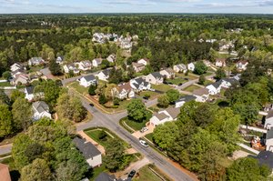 Manor Dr, Richmond, VA 23230, USA Photo 16