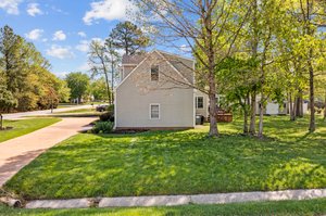 Manor Dr, Richmond, VA 23230, USA Photo 6