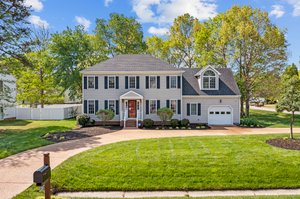 Manor Dr, Richmond, VA 23230, USA Photo 3