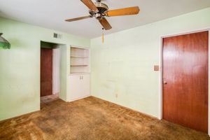  Photo 47