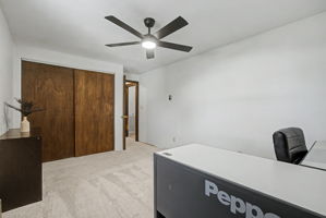  Photo 33